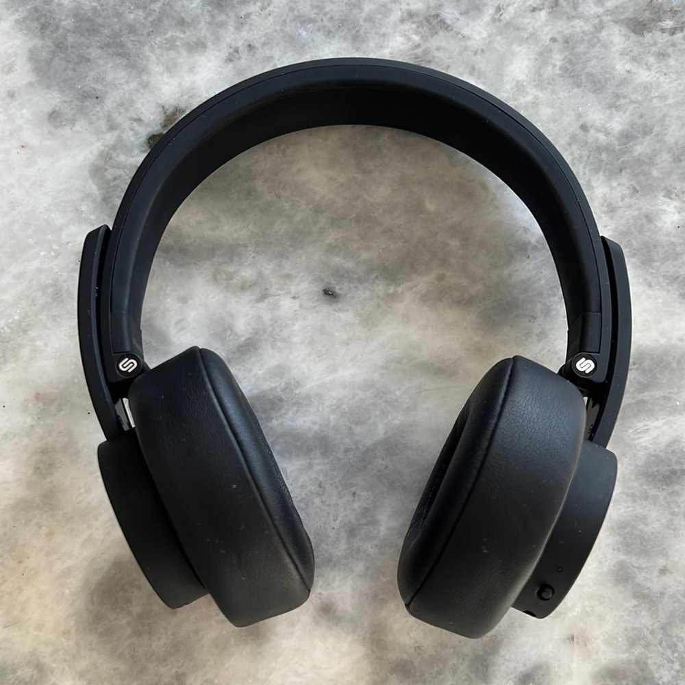 Urbanista Seattle Bluetooth Headphones